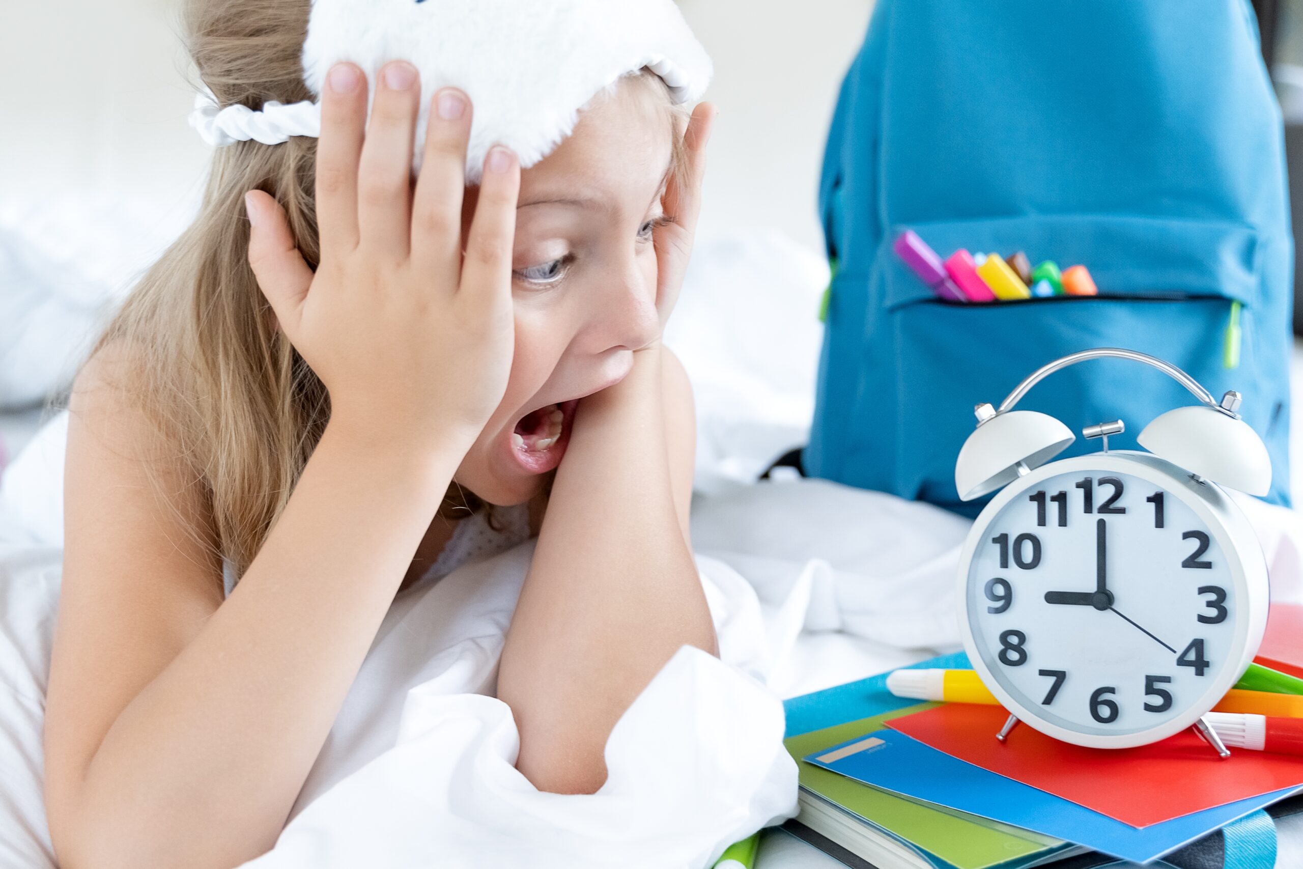 Adult with ADHD using a visual timer and calendar to manage time blindness