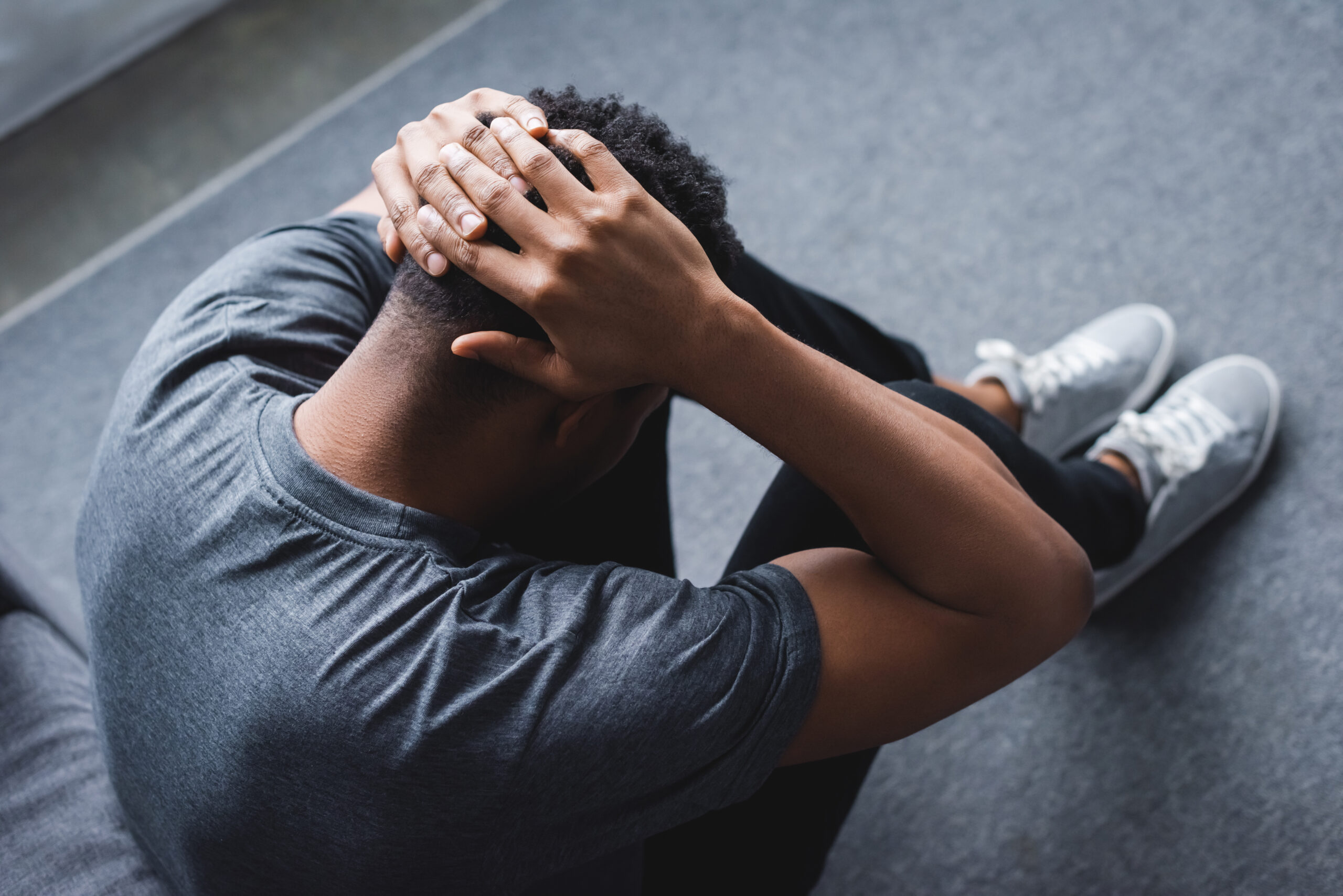 Physical symptoms of anxiety causing dizziness sweating and shallow breathing