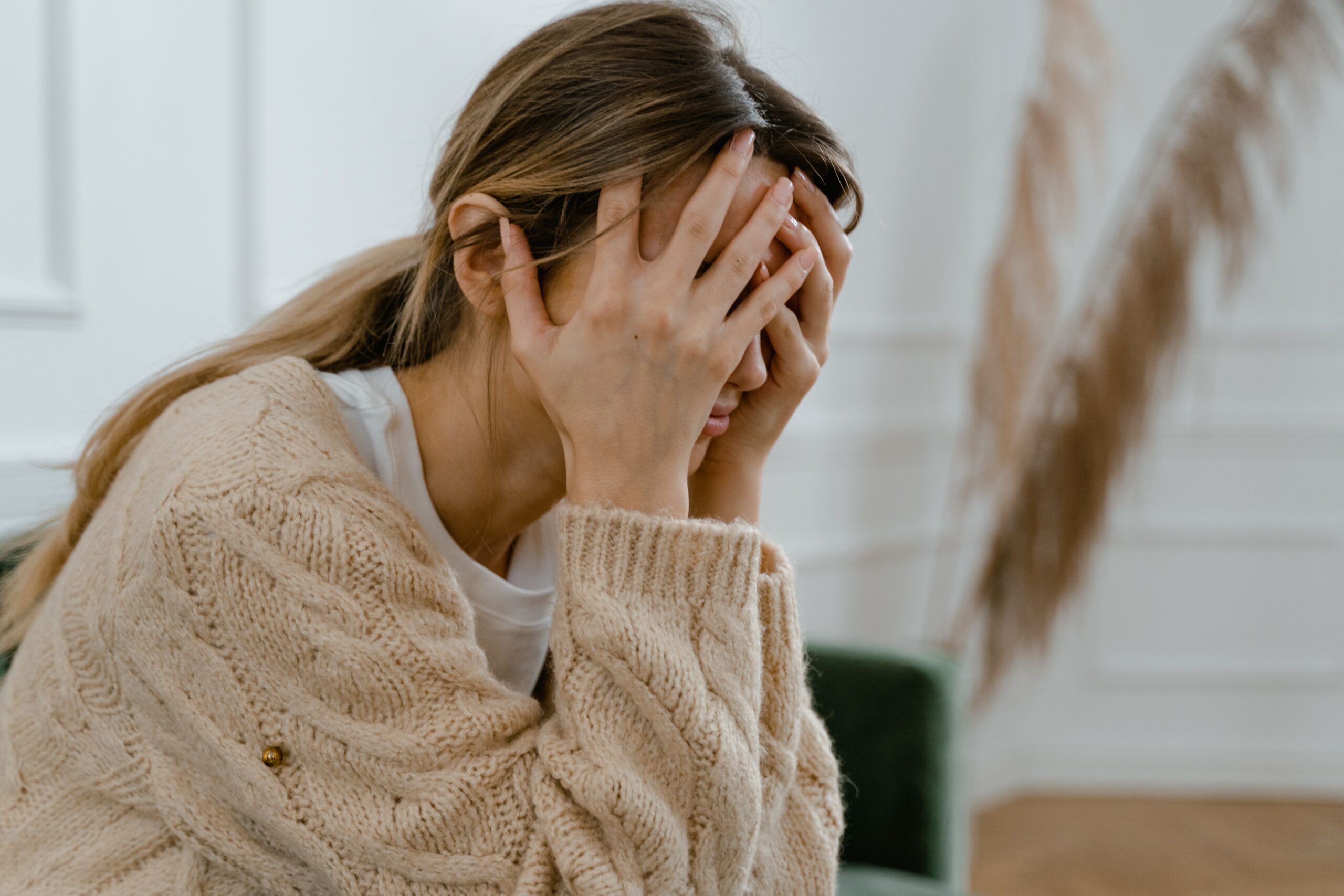 pexelsmartproduction7699511 Acceptance Path Counseling Person pausing to manage an anxiety trigger before responding